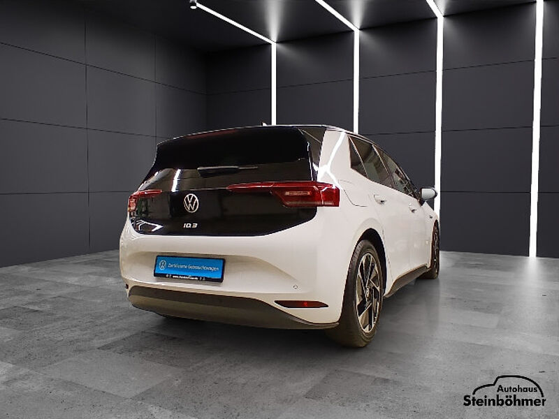 Volkswagen ID.3 Pro Perf. Family Navi Pano SHZ LED-Matrix