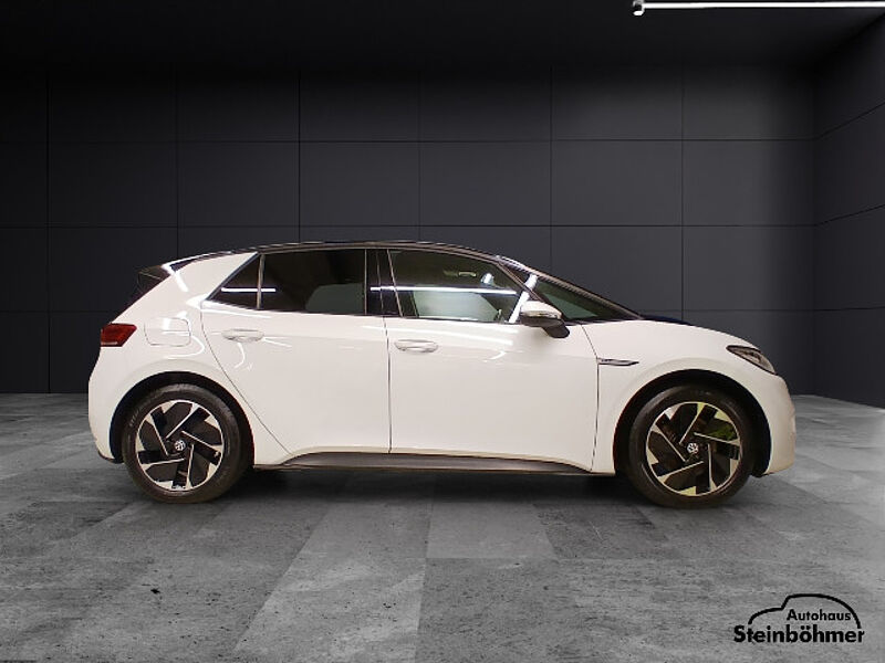 Volkswagen ID.3 Pro Perf. Family Navi Pano SHZ LED-Matrix