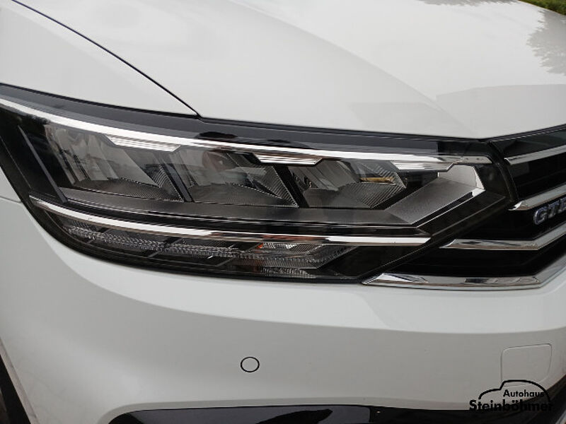 Volkswagen Passat Variant GTE Navi LED AHK Standhzg