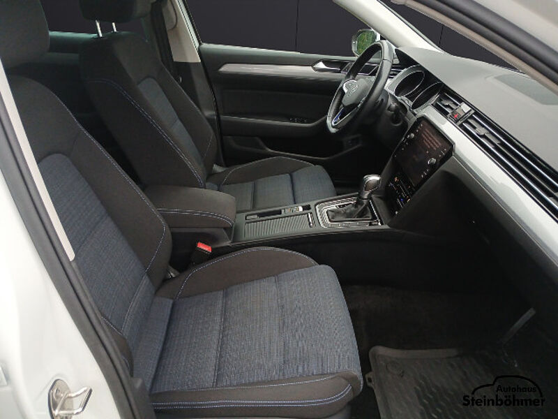 Volkswagen Passat Variant GTE Navi LED AHK Standhzg