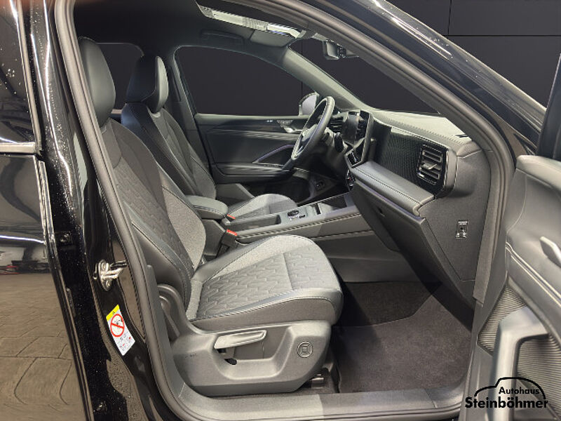 Volkswagen Tiguan Goal 1.5eTSI IQ. Light NAV AHK AreaView