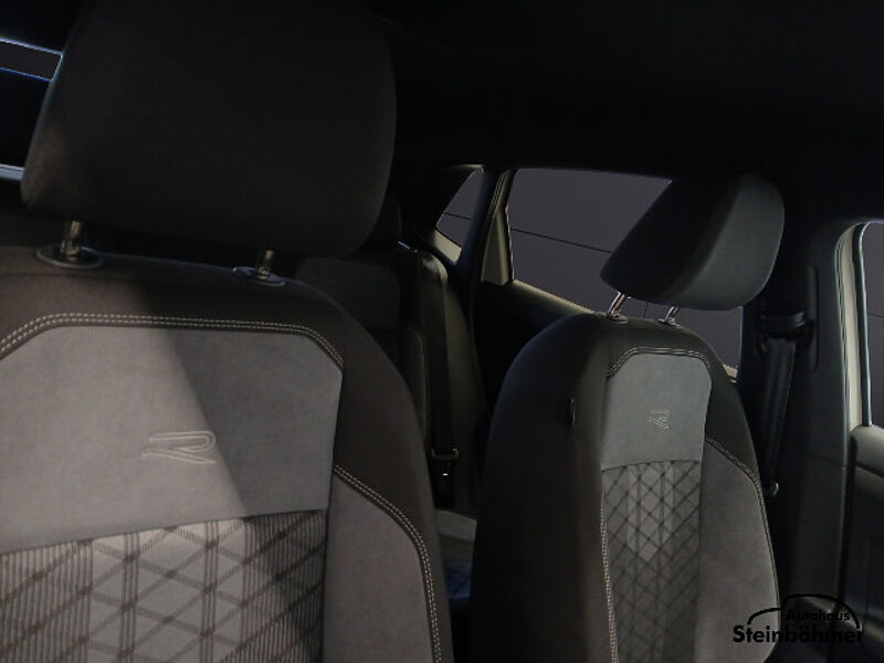 Volkswagen Polo R-Line 1.0TSI DSG IQ. Light NAV RearView