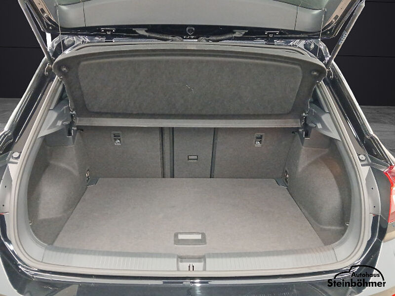 Volkswagen T-Roc R-Line 1.5TSI DSG LEDPlus NAV AHK RearView