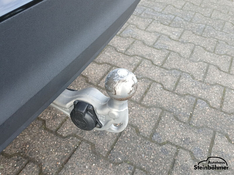 Volkswagen Tiguan GOAL 1.5eTSI Navi IQLIGHT AHK Keyl.