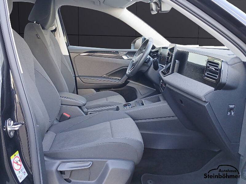 Volkswagen Tiguan 2.0TDI Navi LED AHK RearView Sitzhzg.