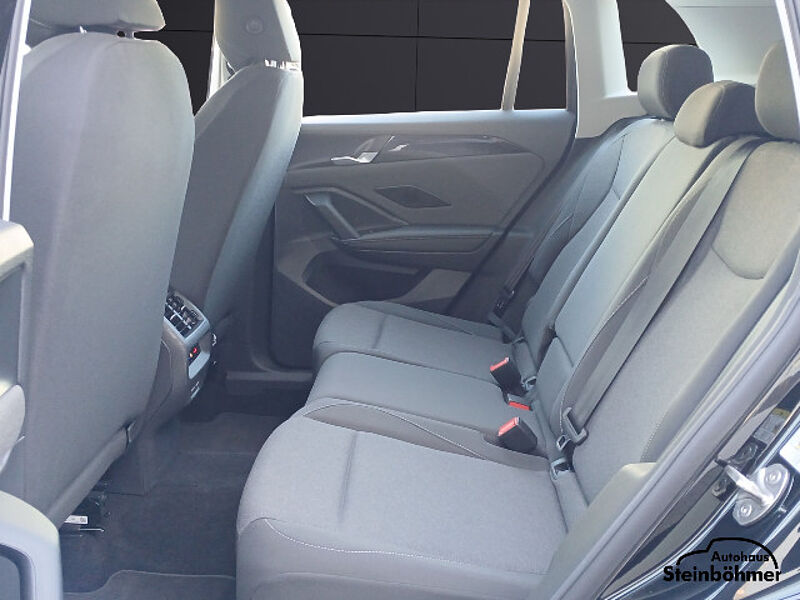 Volkswagen Tiguan 2.0TDI Navi LED AHK RearView Sitzhzg.