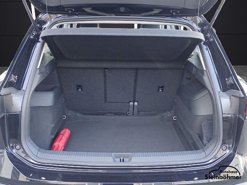 Volkswagen Tiguan 2.0TDI Navi LED AHK RearView Sitzhzg.
