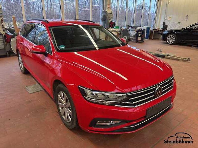 Volkswagen Passat Variant Business 2.0TDI DSG LED NAV AHK