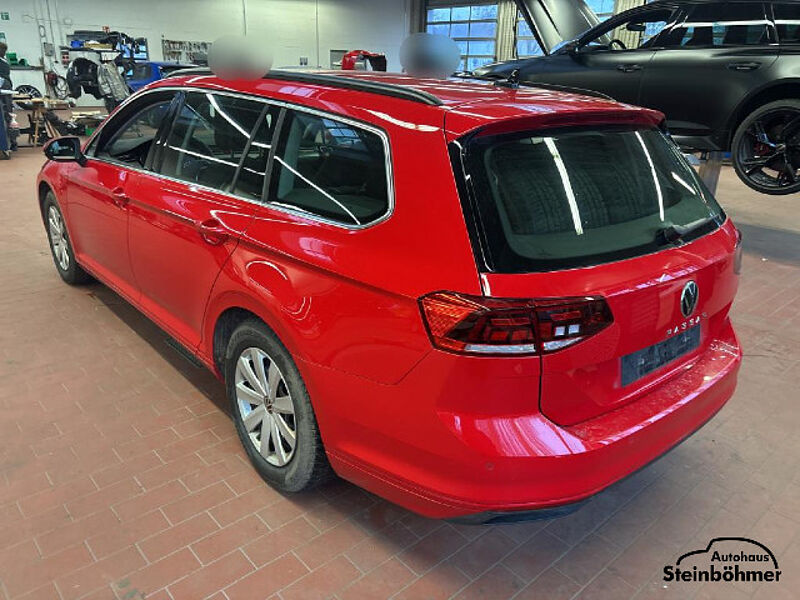 Volkswagen Passat Variant Business 2.0TDI DSG LED NAV AHK