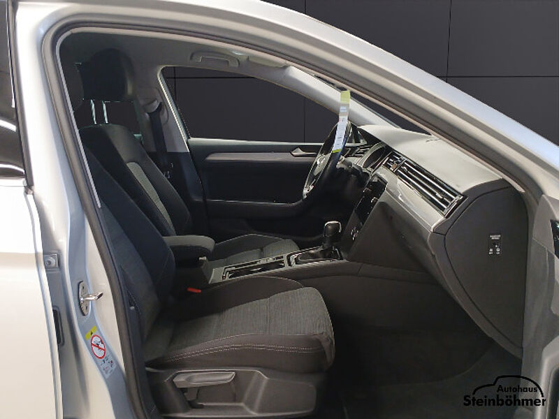 Volkswagen Passat Variant Business 4M 2.0TDI DSG Navi