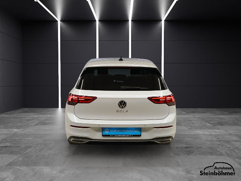 Volkswagen Golf ACTIVE 1.5TSI Navi LED-Plus RearView SHZ