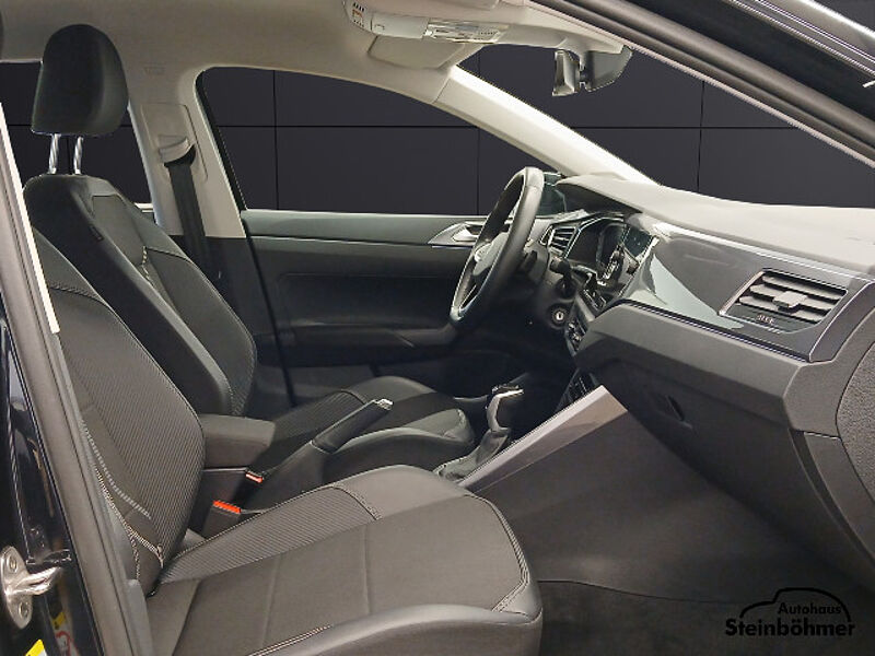 Volkswagen Taigo Style 1.0TSI DSG IQ. Light NAV SHZ RearView