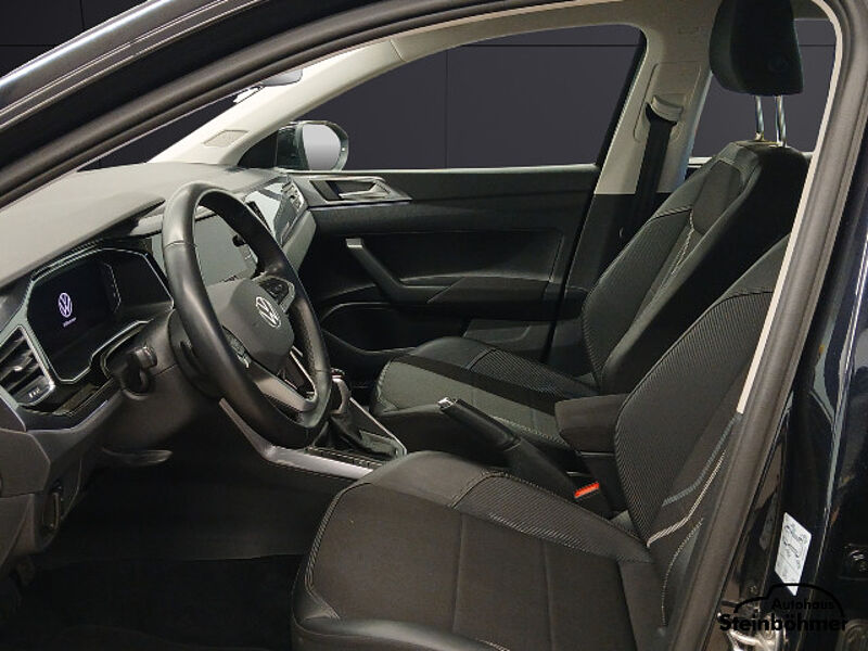 Volkswagen Taigo Style 1.0TSI DSG IQ. Light NAV SHZ RearView