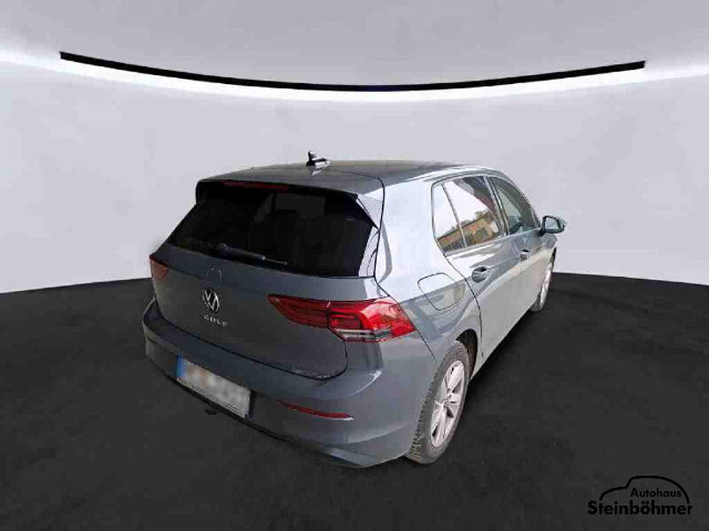 Volkswagen Golf Life 1.5TSI LEDPlus NAV SHZ RearView AppCon