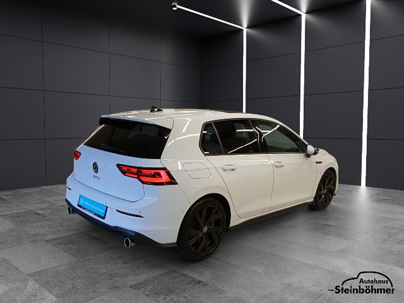 Volkswagen Golf GTI Black Style DSG Navi Pano HUD IQLight