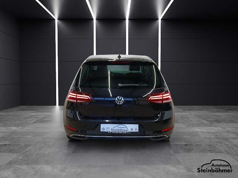 Volkswagen Golf Comfortline 1.0TSI NAV SHZ Climatronic