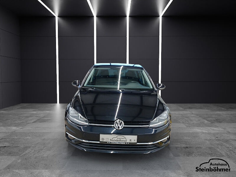 Volkswagen Golf Comfortline 1.0TSI NAV SHZ Climatronic