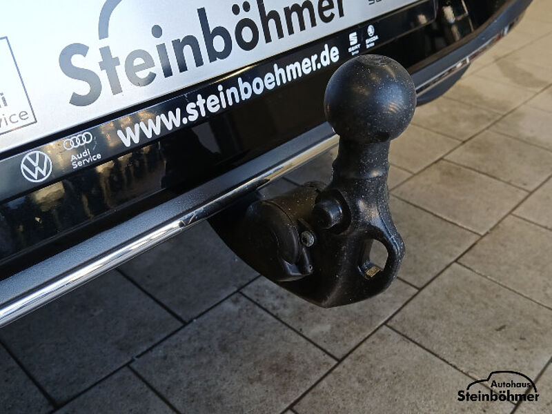 Volkswagen Golf GOAL 1.5eTSI DSG LEDPlus NAV AHK ACC