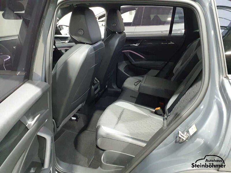 Volkswagen Tiguan GOAL Plus 2.0TDI DSG IQ. Light NAV AHK