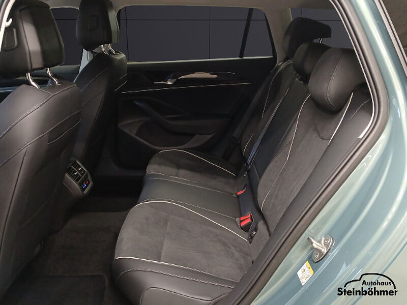 Volkswagen Passat Business 1.5 eHybrid Navi AHK LED Kamera