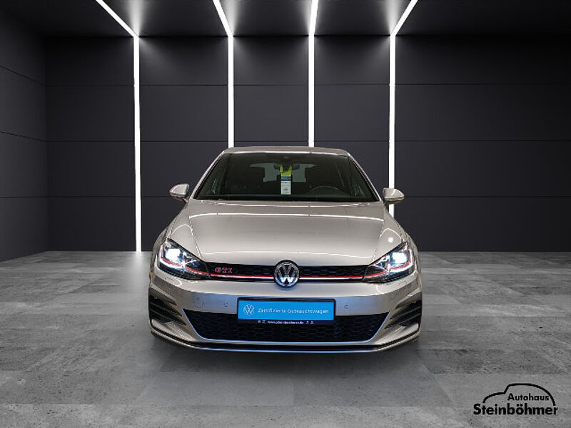 Volkswagen Golf GTI Performance Navi LED DCC Standhzg