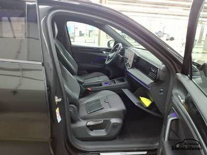 Volkswagen Tiguan Goal 2.0TDI Navi LED-Matrix AHK HUD