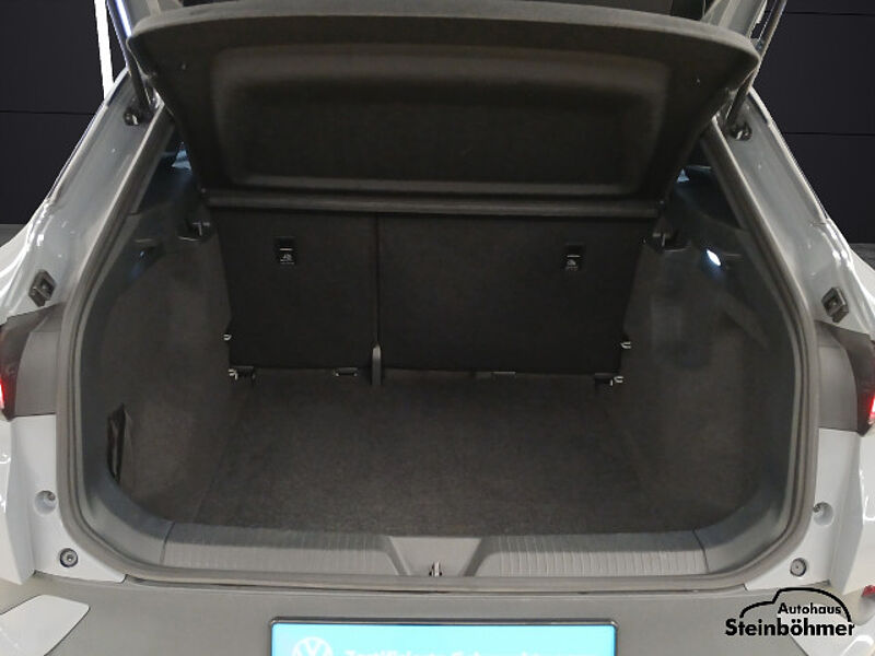 Volkswagen ID.4 Pro Performance AHK Navi IQLight Pano