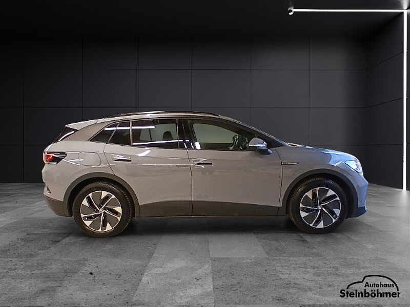 Volkswagen ID.4 Pro Performance AHK Navi IQLight Pano