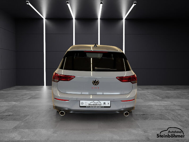 Volkswagen Golf GTI 2.0TSI PANO AppCon LED SHZ