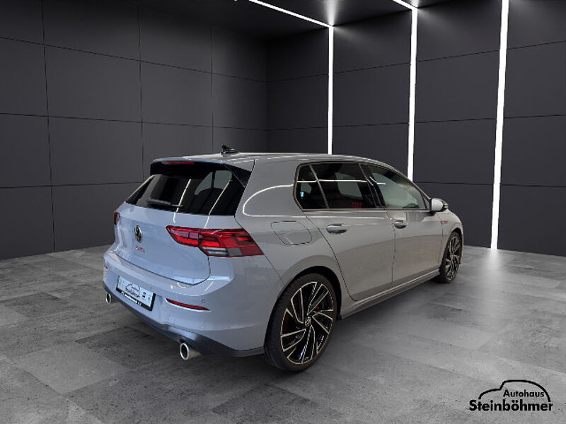 Volkswagen Golf GTI 2.0TSI PANO AppCon LED SHZ