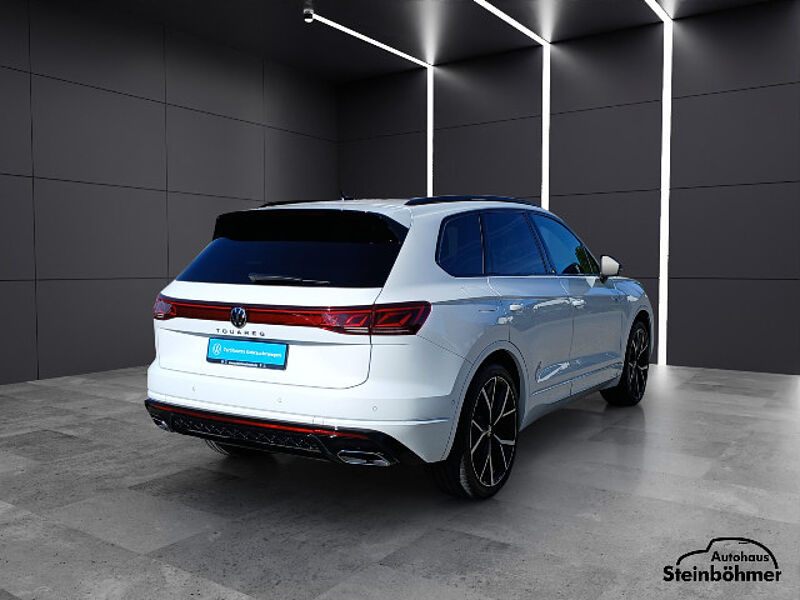 Volkswagen Touareg 3.0 V6 TDI R-Line Pano AHK Soundsystem