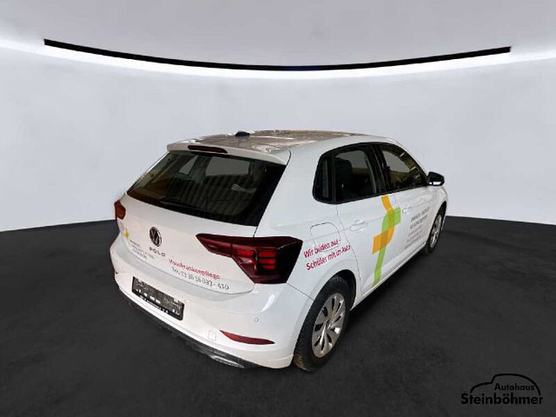 Volkswagen Polo Life 1.0MPI NAV AppCon LED