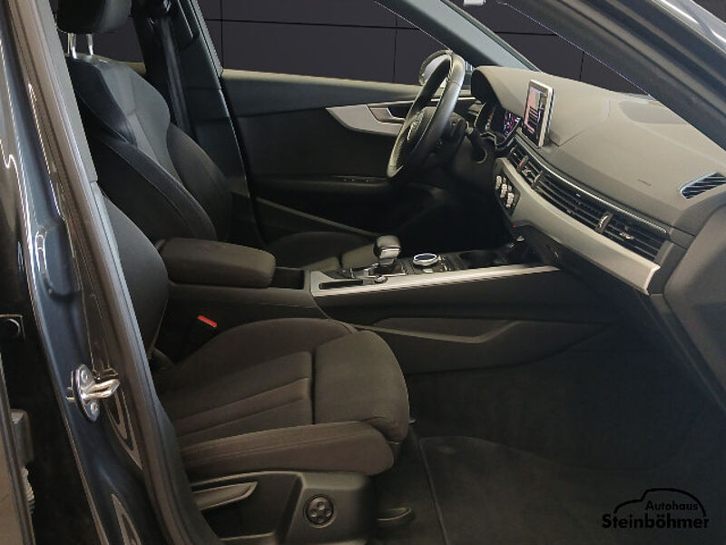 Audi A4 Avant 35TFSI sport XenonPlus NAV MMI AHK ACC