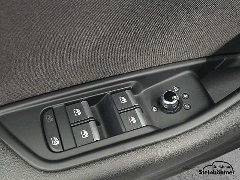 Audi A4 Avant 35TFSI sport XenonPlus NAV MMI AHK ACC