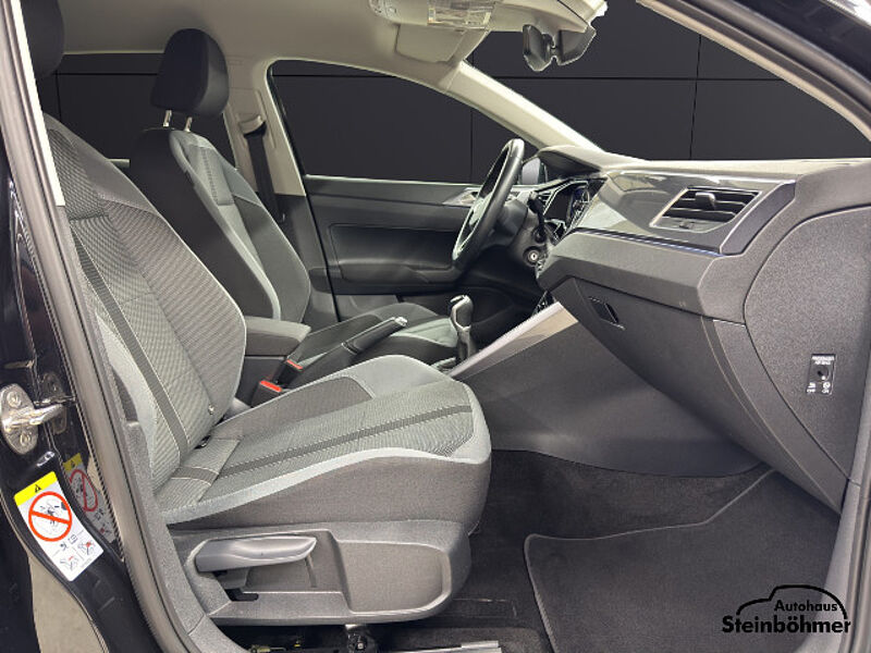 Volkswagen Polo Style 1.0TSI Navi IQLight Sitzhzg. IQDrive