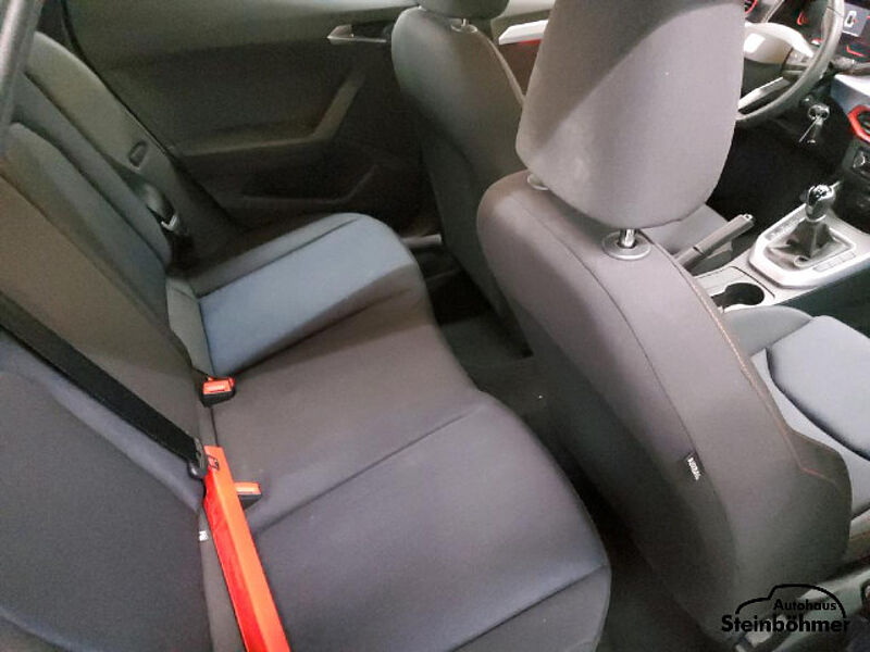 SEAT Arona FR 1.0TSI LED NAV ACC SHZ