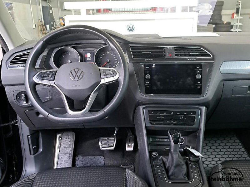 Volkswagen Tiguan Active 2.0TDI DSG LED NAV AHK ACC SHZ