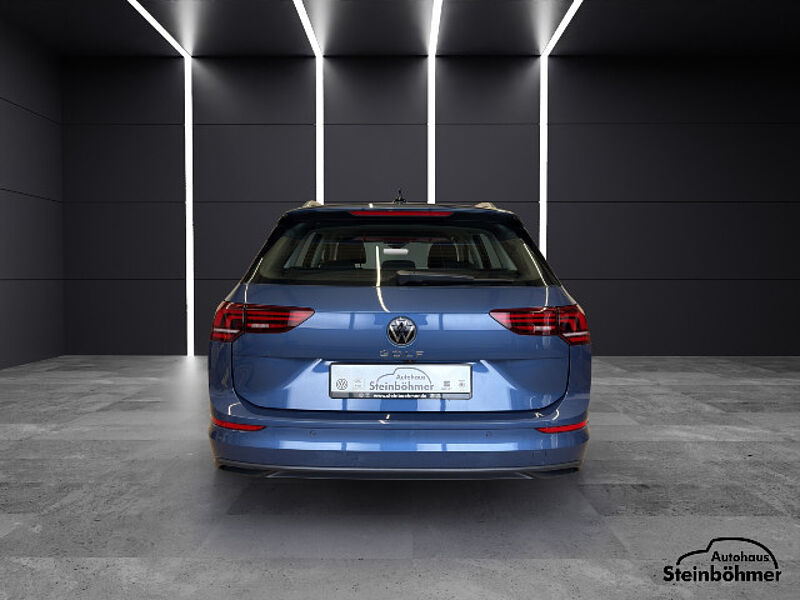 Volkswagen Golf Variant Life 1.5TSI LED AppCon ACC RearView