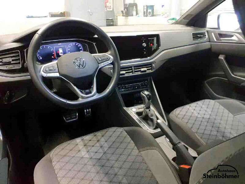 Volkswagen Taigo R-Line 1.0TSI DSG IQ. Light NAV ACC SHZ