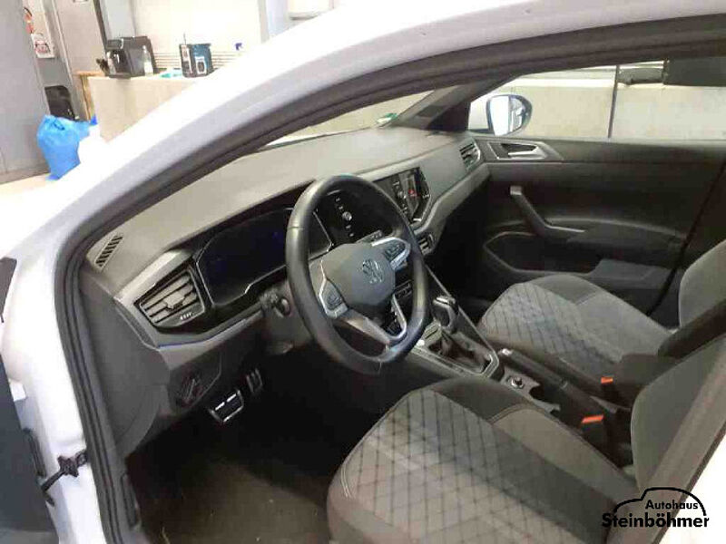 Volkswagen Taigo R-Line 1.0TSI DSG IQ. Light NAV ACC SHZ
