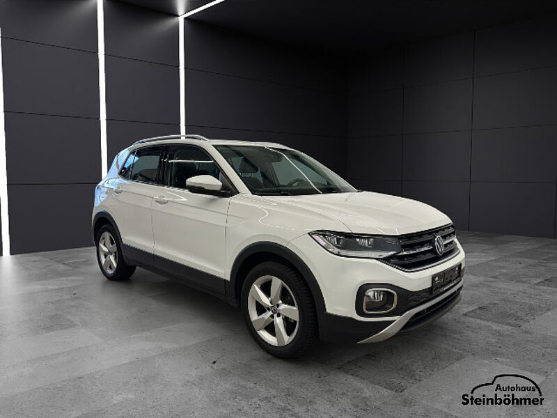 Volkswagen T-Cross Style 1.0TSI DSG LED NAV AHK RearView