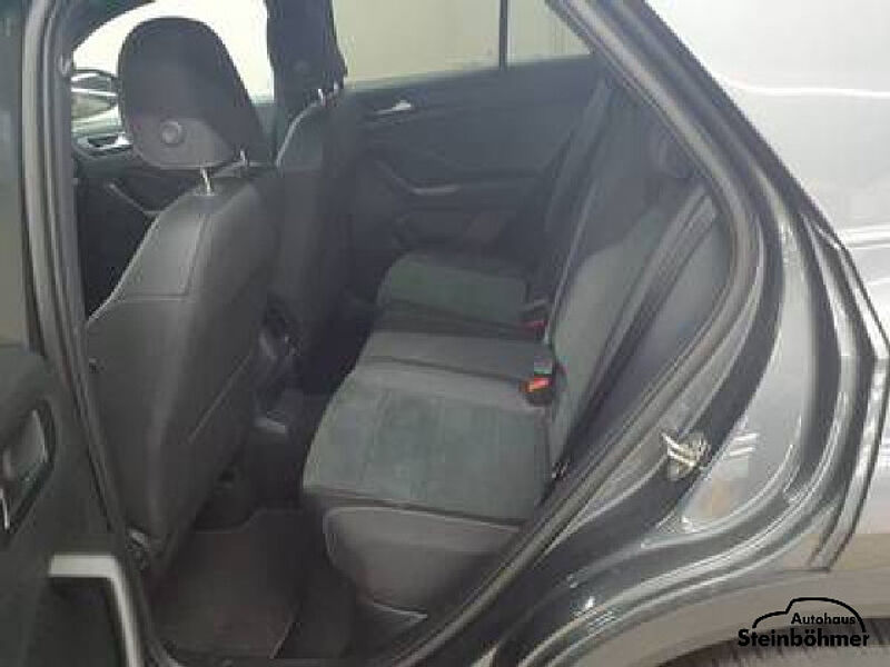 Volkswagen T-Roc R-Line 1.5TSI DSG LEDPlus NAV AHK ACC