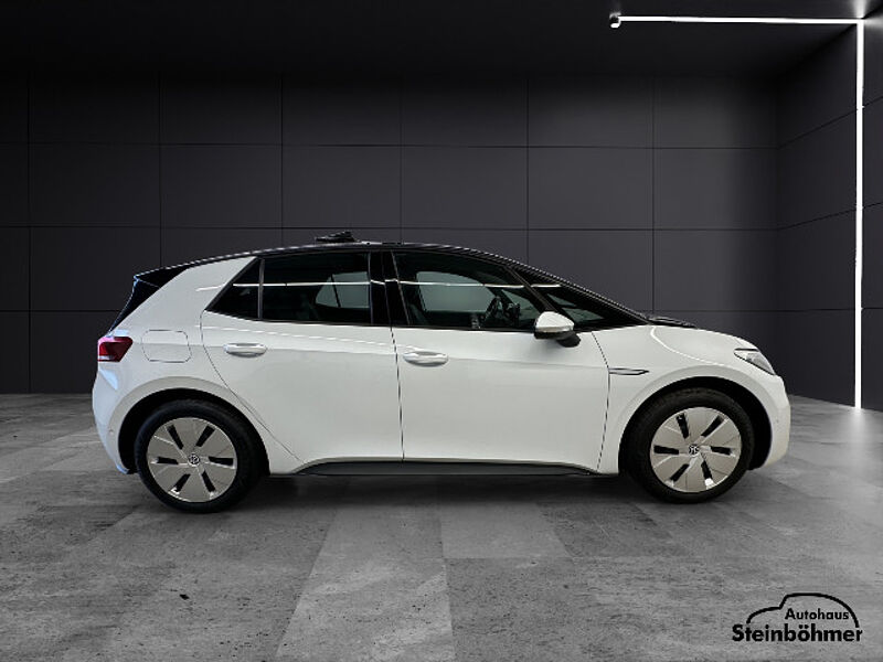 Volkswagen ID.3 Pure Performance 110kW LED NAV SHZ RearView