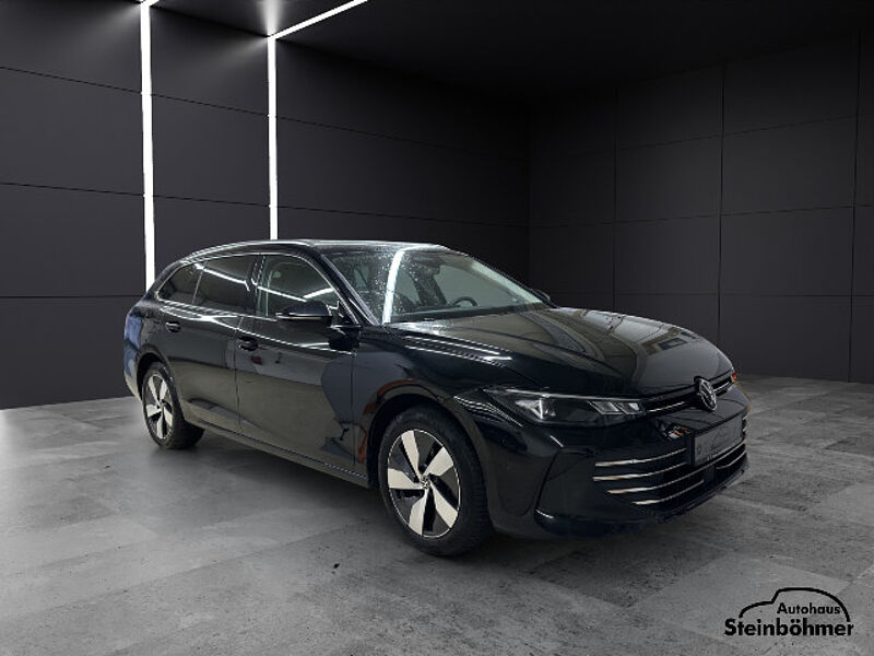 Volkswagen Passat Business 1,5eTSI DSG LED NAV AHK ACC SHZ