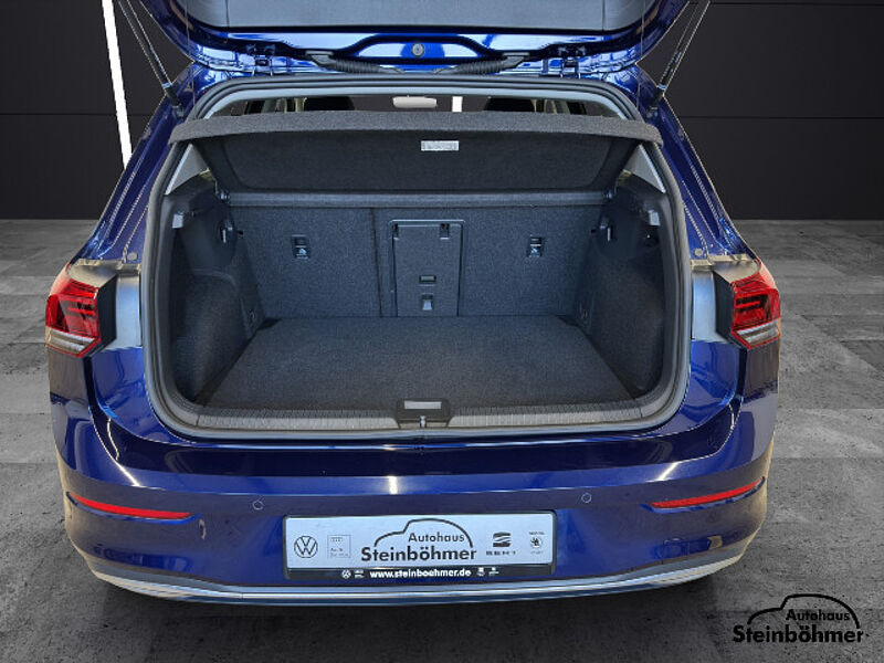 Volkswagen Golf Life 1.5 TSI ACTIVE RearView LED AppCon