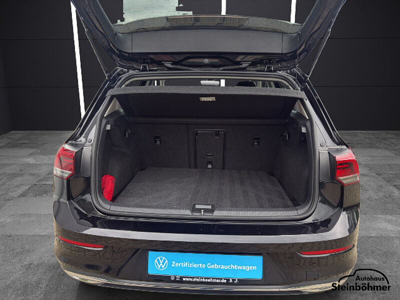 Volkswagen Golf ACTIVE 1.5TSI Navi LED-Plus Standhzg.