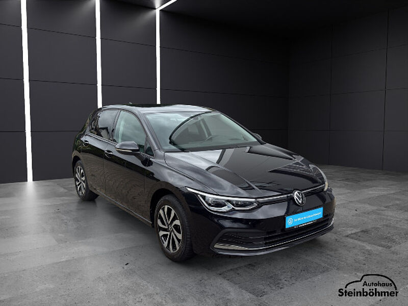 Volkswagen Golf ACTIVE 1.5TSI Navi LED-Plus Standhzg.