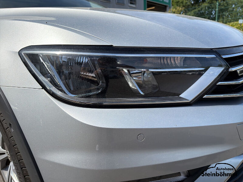 Volkswagen Passat Alltrack 4M 2.0TDI Navi AHK Pano Leder