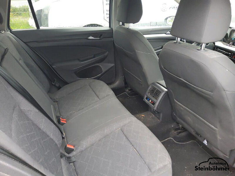Volkswagen Golf Variant Life 1.5eTSI DSG LED NAV ACC