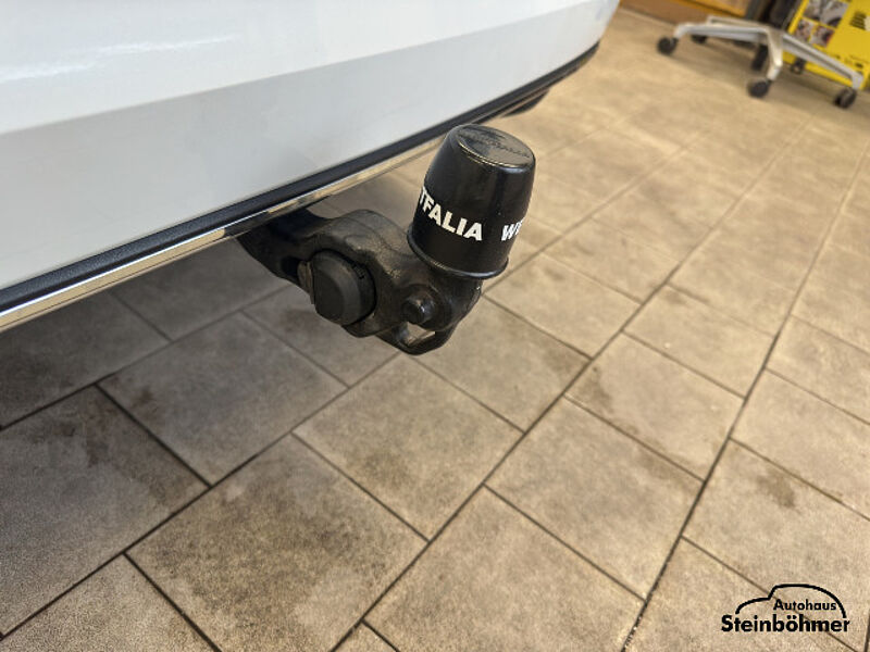 Volkswagen Golf Variant Goal 1.5eTSI DSG LEDPlus NAV AHK